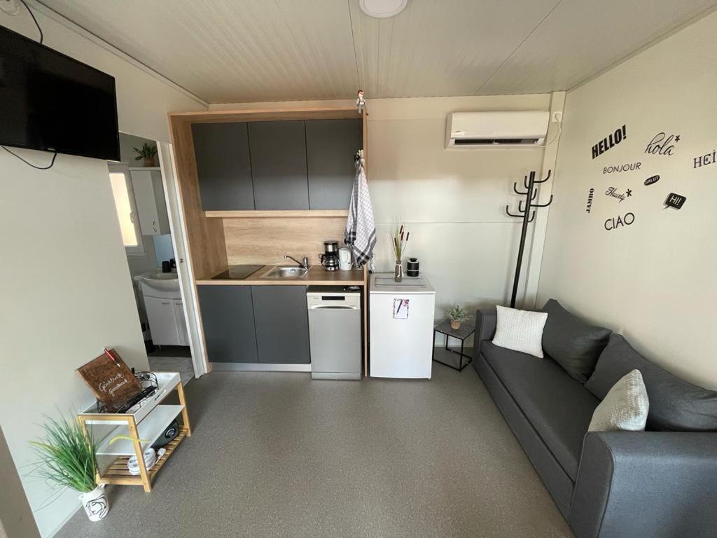 H&S Mobile Home Privlaka  Eksteriør bilde